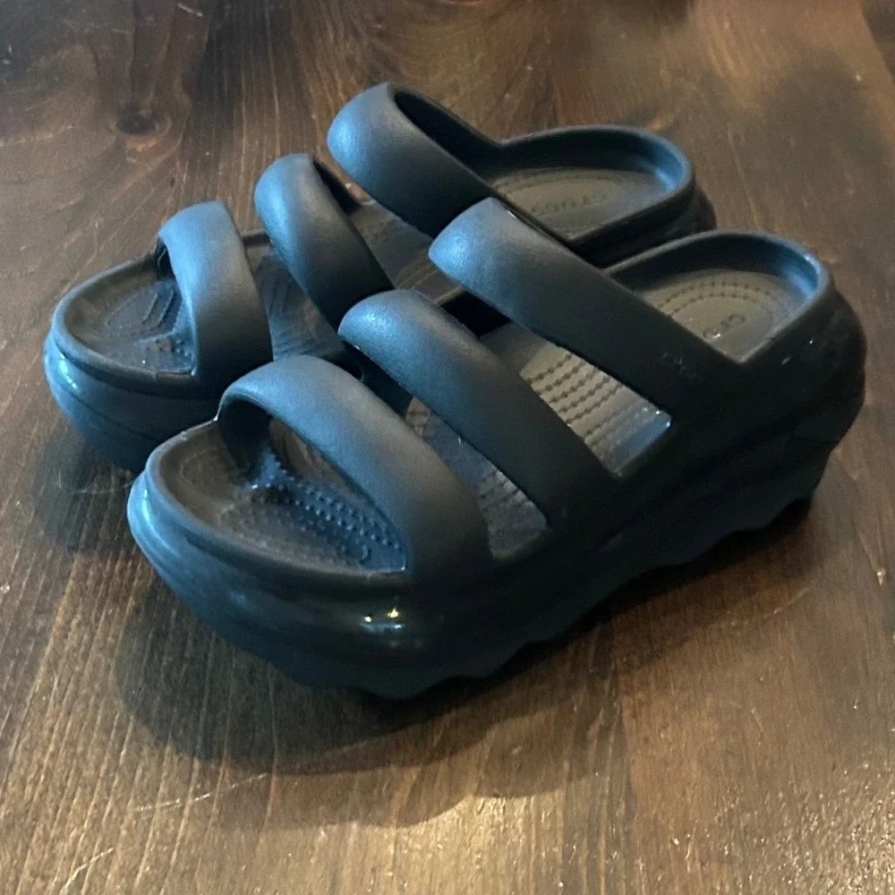 CROCS mega crush